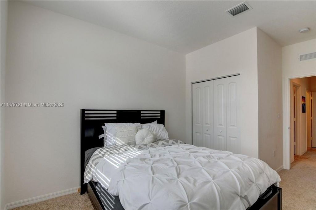 1071 NW 33rd Ct, Pompano Beach, FL 33064 Photo