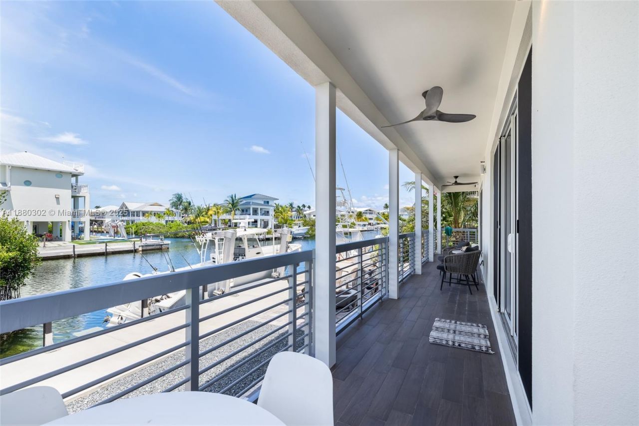 96 W Plaza Del Sol, Islamorada, FL 33036 Photo