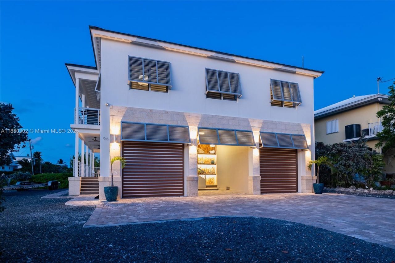 96 W Plaza Del Sol, Islamorada, FL 33036 Photo