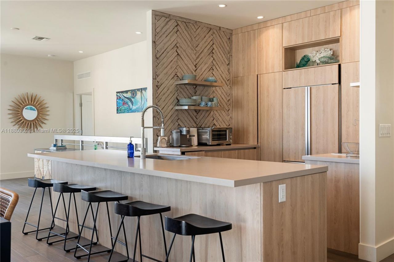 96 W Plaza Del Sol, Islamorada, FL 33036 Photo