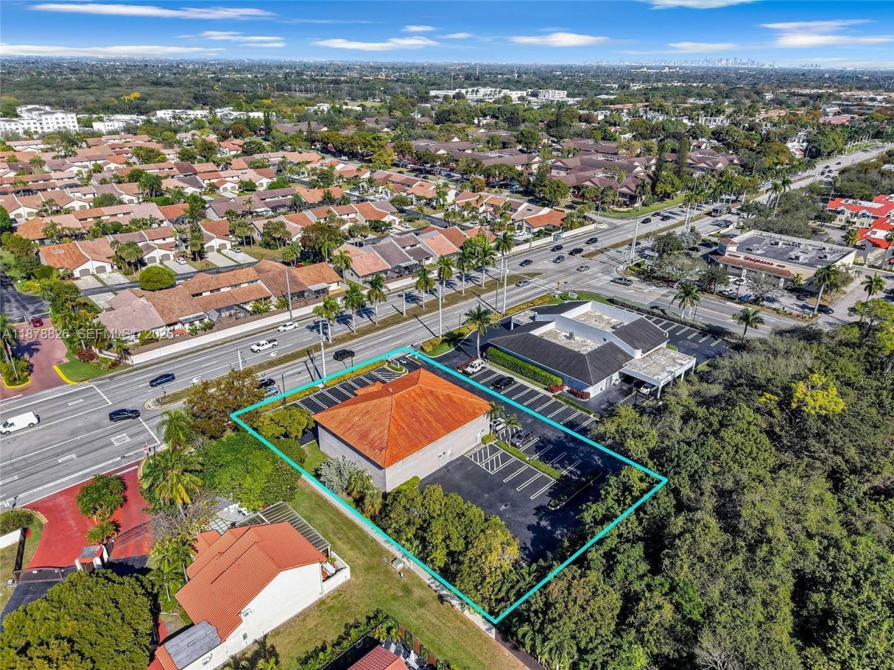 11240 SW 88th St, Unit 204, Miami, FL 33176 Photo