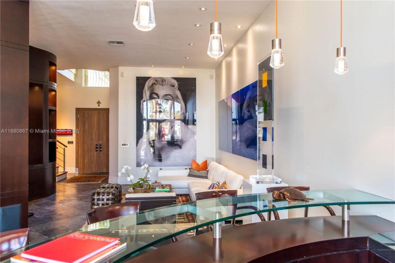 3705 NE 214 St, Unit 13, Aventura, FL 33180 Photo