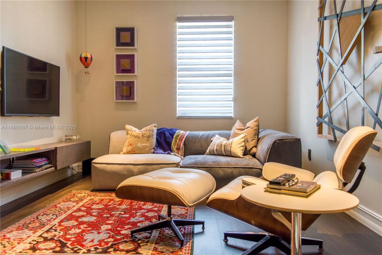 3705 NE 214 St, Unit 13, Aventura, FL 33180 Photo