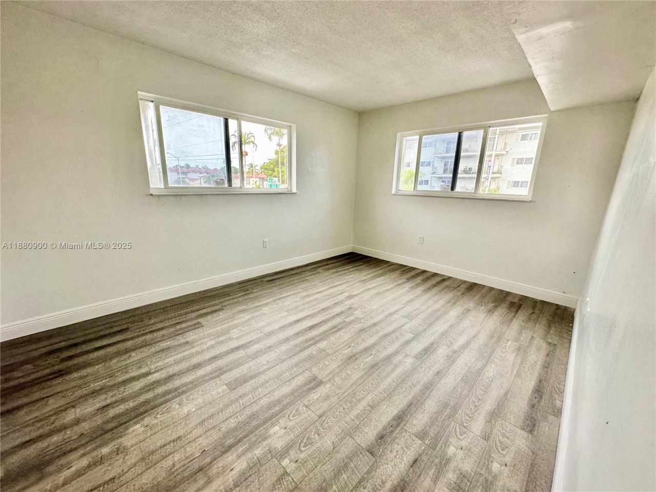 13285 NE 6th Ave, Unit 401, North Miami, FL 33161 Photo