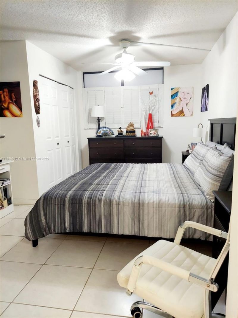 901 Colony Point Cir, Unit 304, Pembroke Pines, FL 33026 Photo