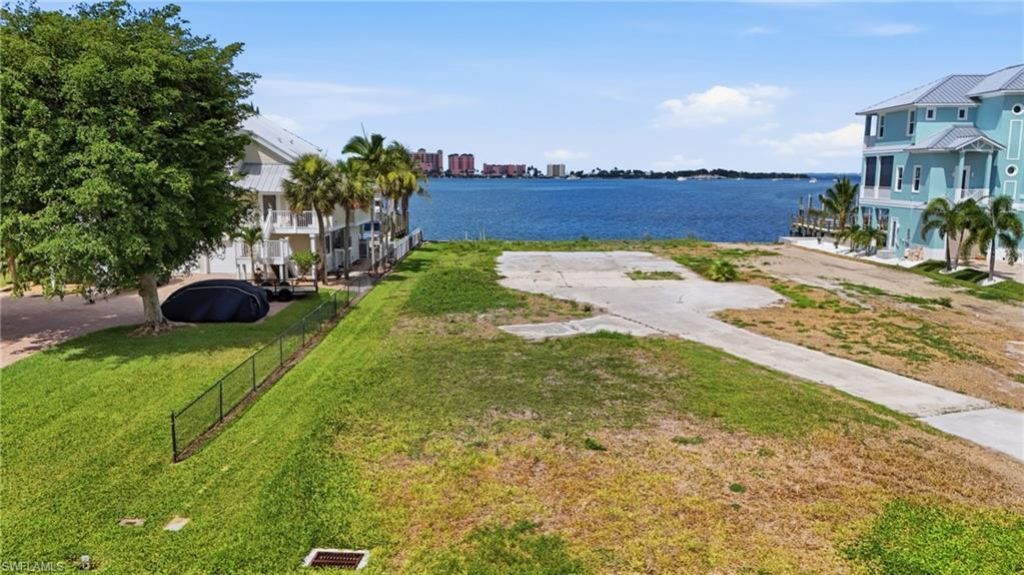 926 San Carlos Dr, Fort Myers Beach, FL 33931 Photo
