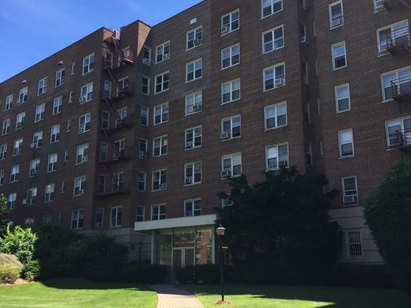 1304 Midland Avenue, Unit B-75, Yonkers, NY 10704