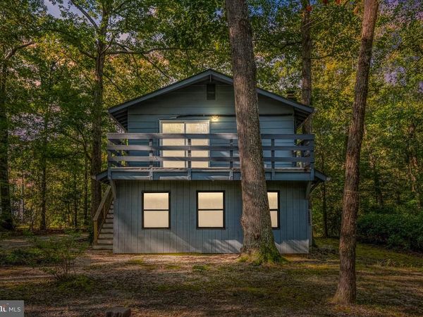 185 POND POINT AVENUE, WALKERTON, VA 23177