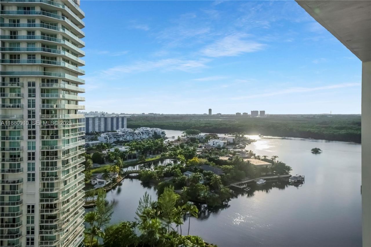 300 Sunny Isles Blvd, Unit 4-1802, Sunny Isles Beach, FL 33160 Photo