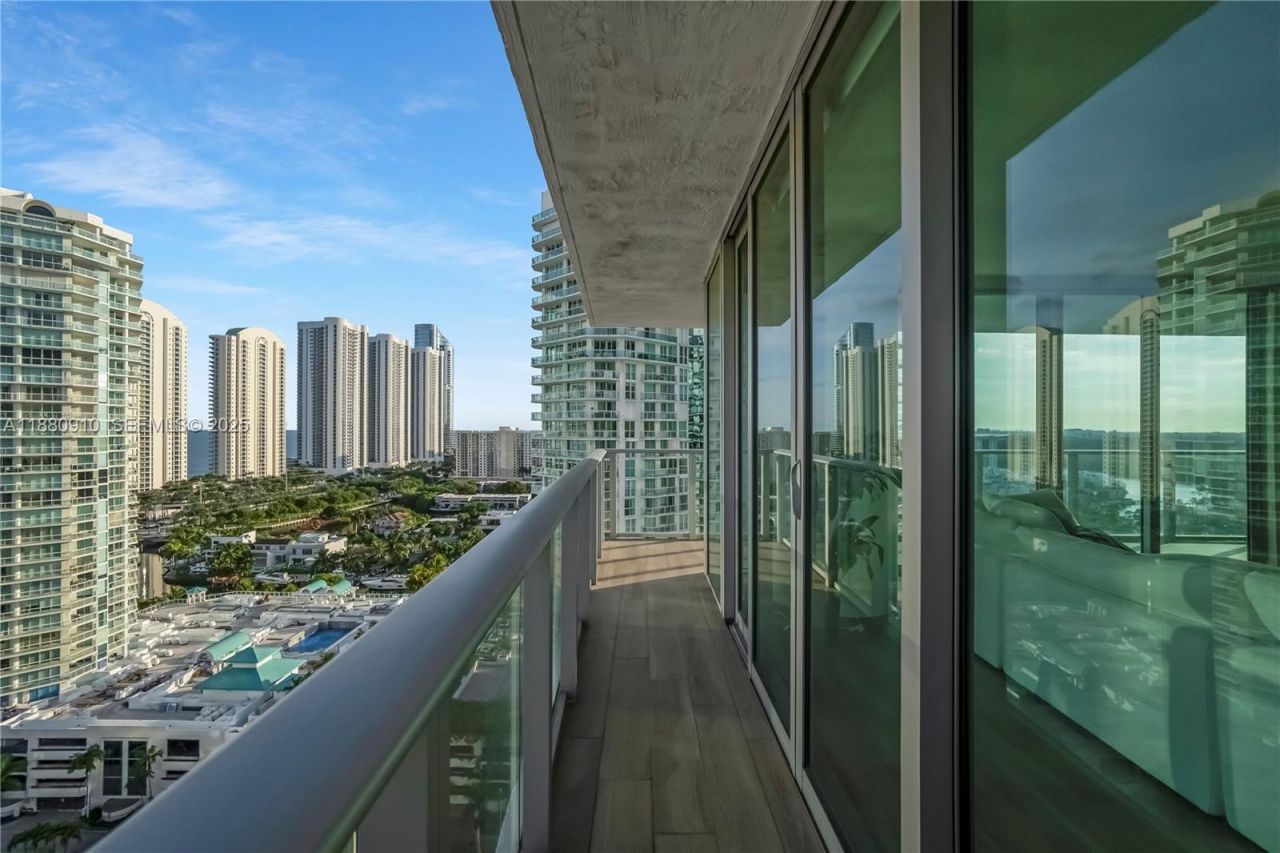 300 Sunny Isles Blvd, Unit 4-1802, Sunny Isles Beach, FL 33160 Photo
