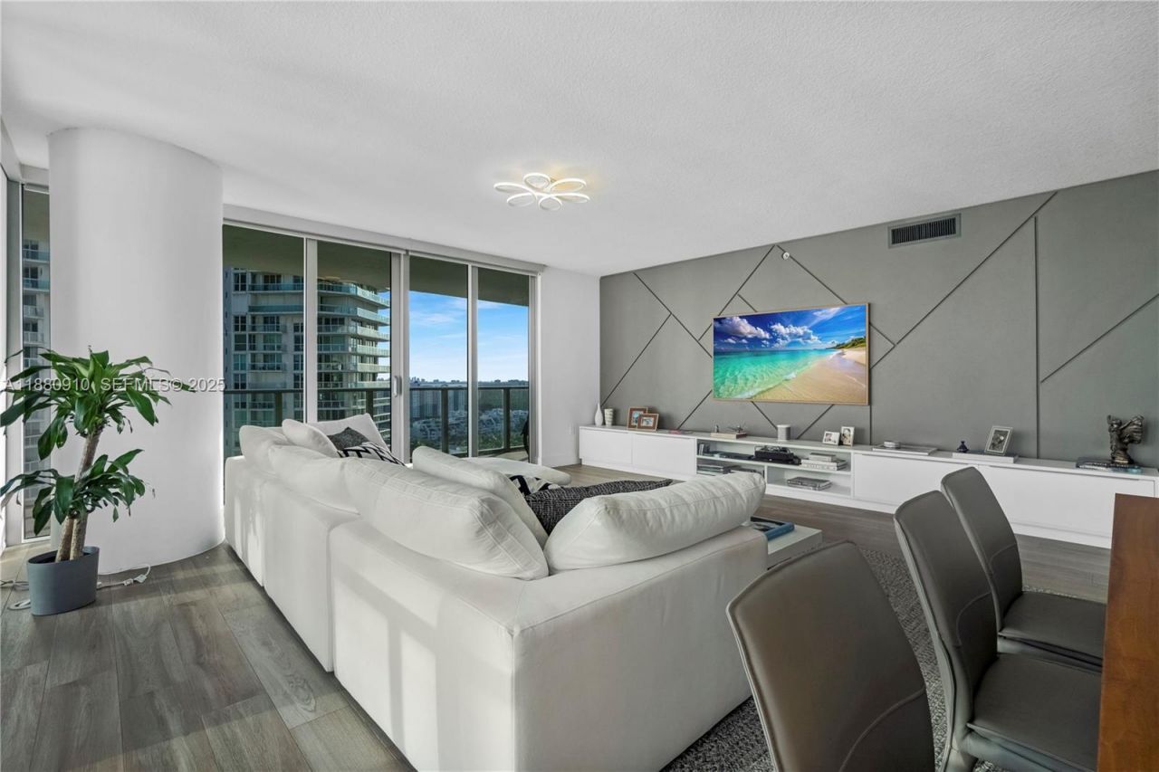 300 Sunny Isles Blvd, Unit 4-1802, Sunny Isles Beach, FL 33160 Photo