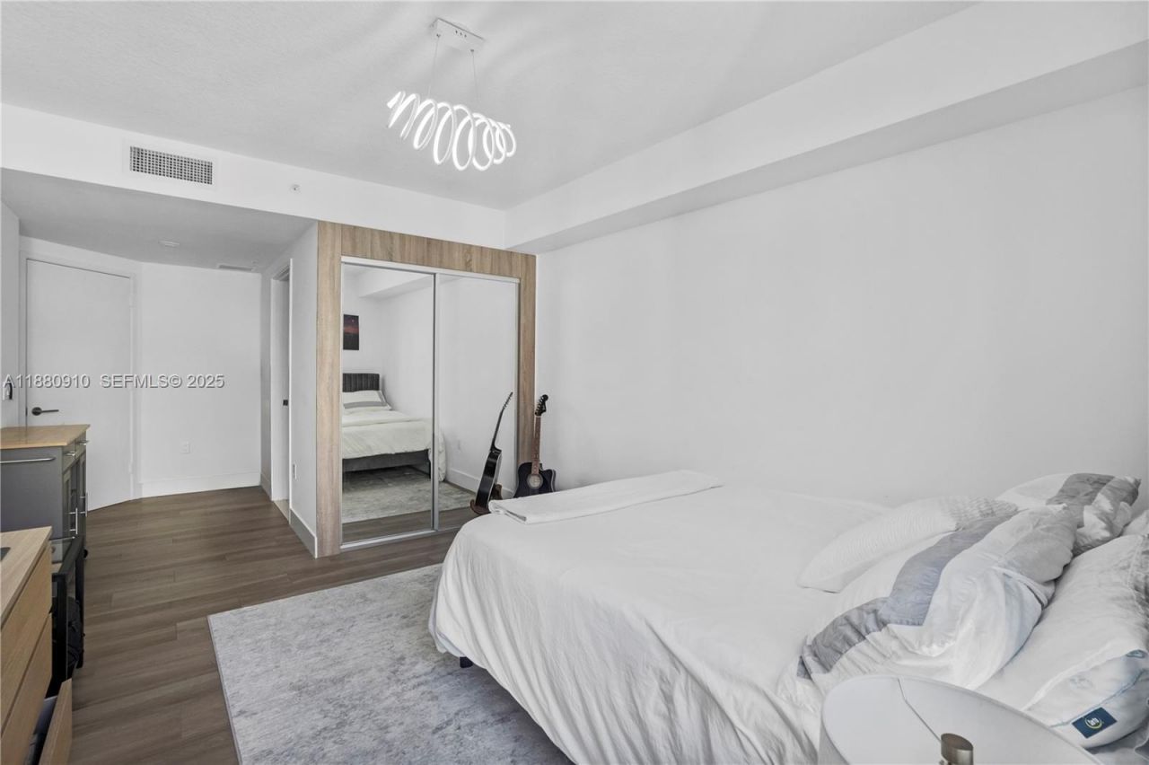 300 Sunny Isles Blvd, Unit 4-1802, Sunny Isles Beach, FL 33160 Photo