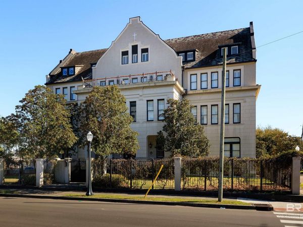 753 Saint Francis Street, Unit 3003B, Mobile, AL 36602