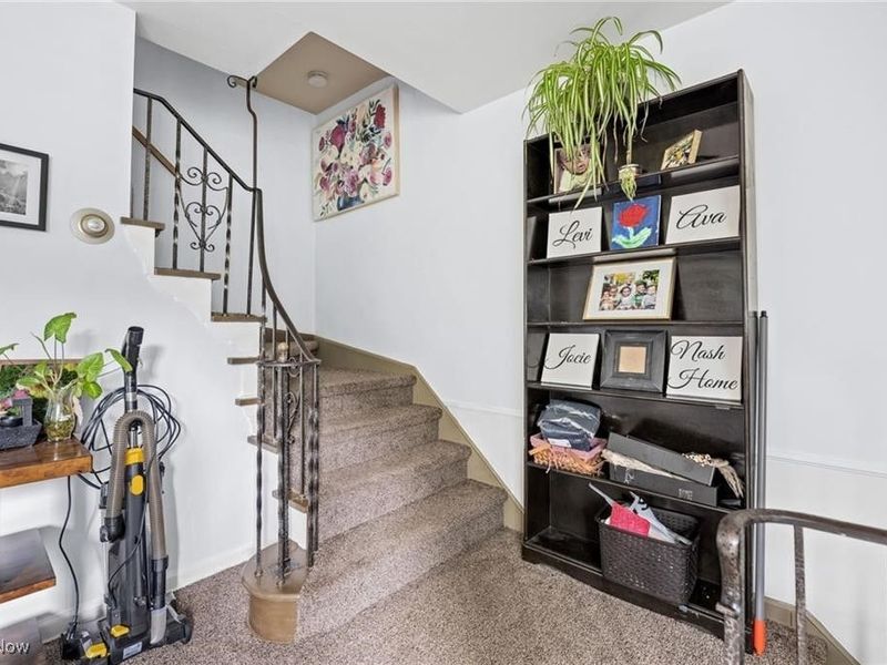 2108 S Belvoir Boulevard, South Euclid, OH 44121 Photo 4