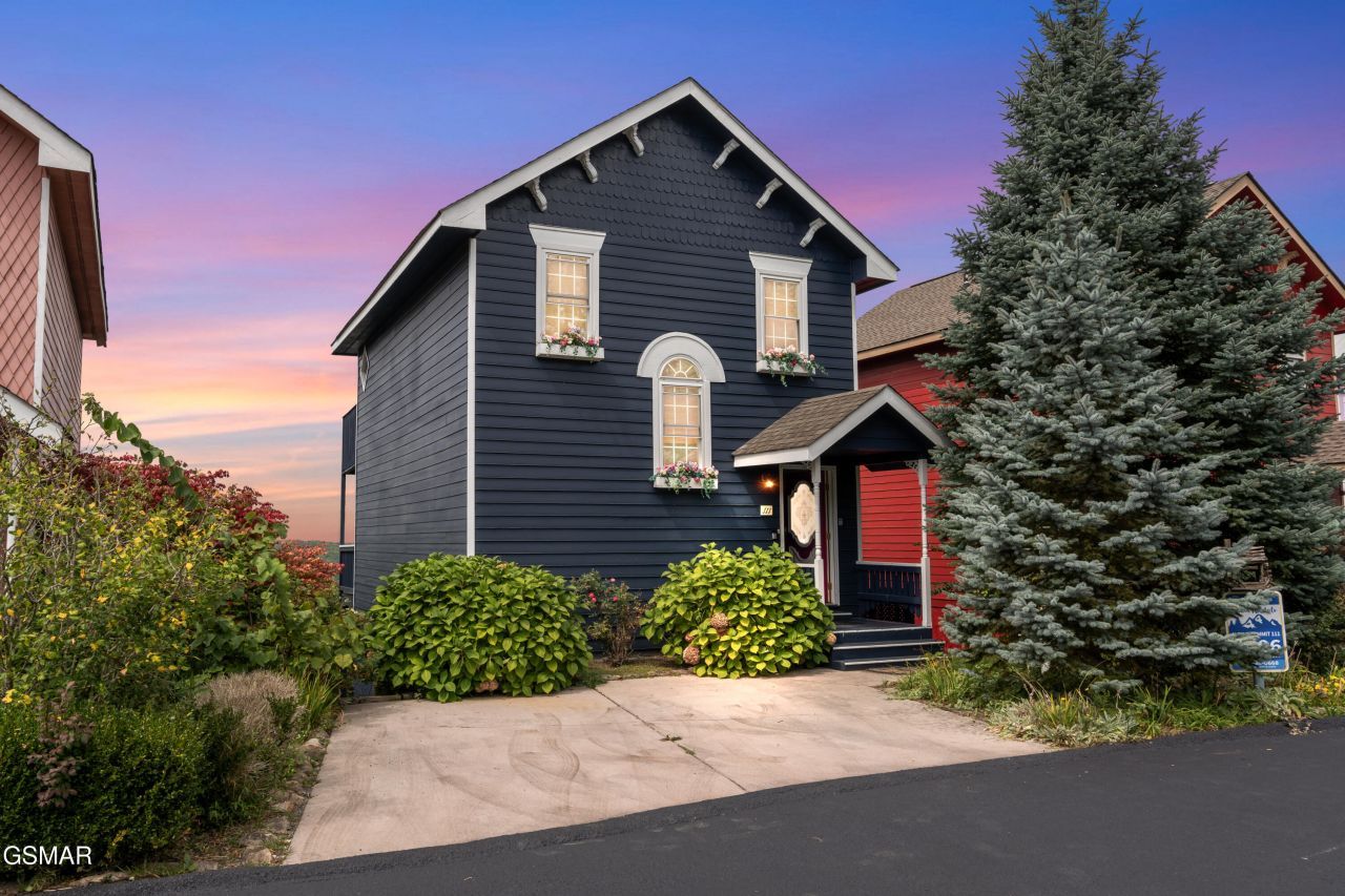 1386 Ski View Drive, Gatlinburg, TN 37738 Main Photo