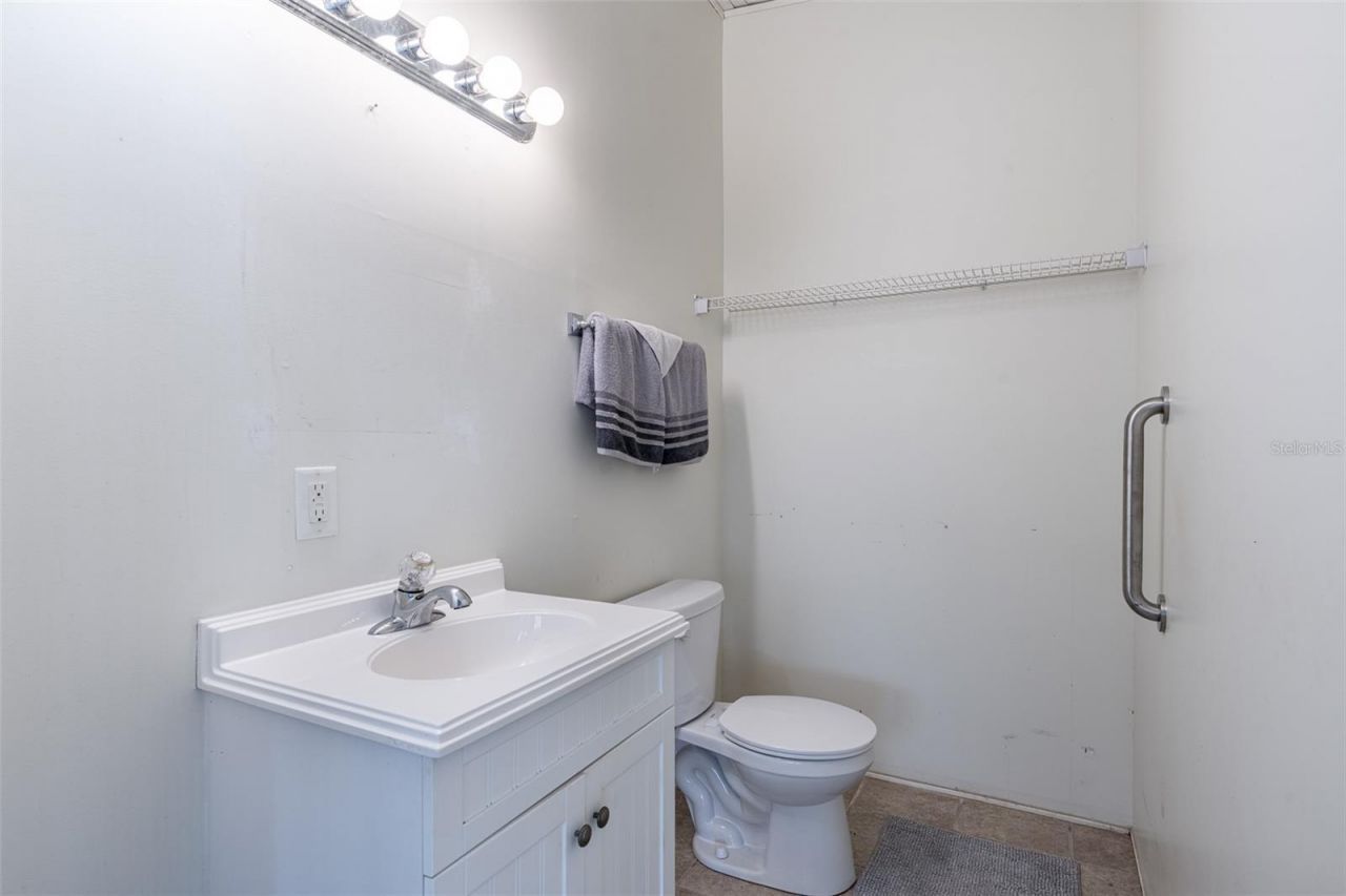 5707 45th Street E, Unit 84, Bradenton, FL 34203 Photo