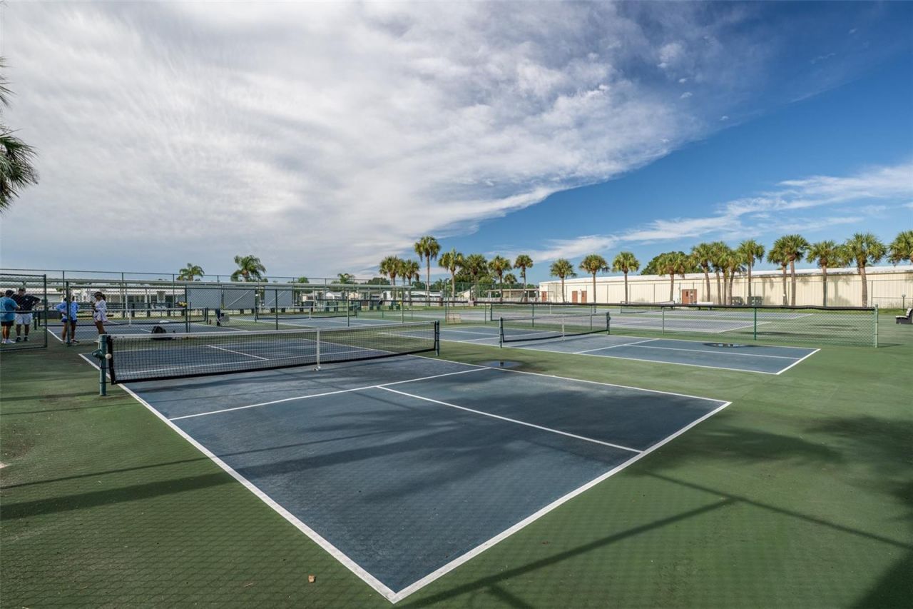 5707 45th Street E, Unit 84, Bradenton, FL 34203 Photo