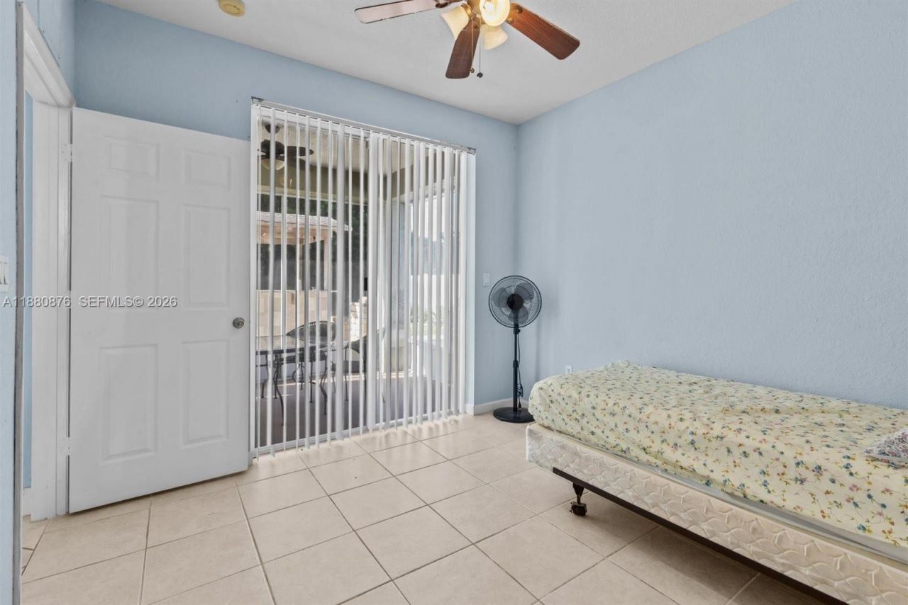 566 SW Halifax Ave, Port Saint Lucie, FL 34953 Photo