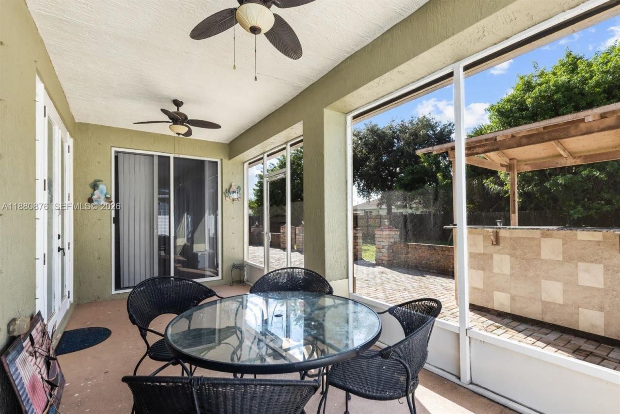 566 SW Halifax Ave, Port Saint Lucie, FL 34953 Photo