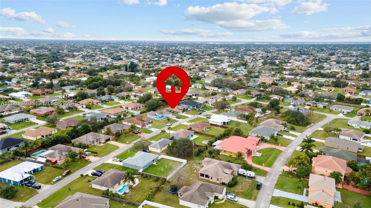 566 SW Halifax Ave, Port Saint Lucie, FL 34953 Photo