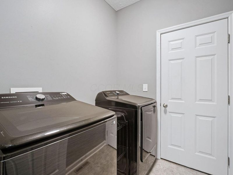 4879 Blossom Way, Unit 41, Grove City, OH 43123 Photo 21