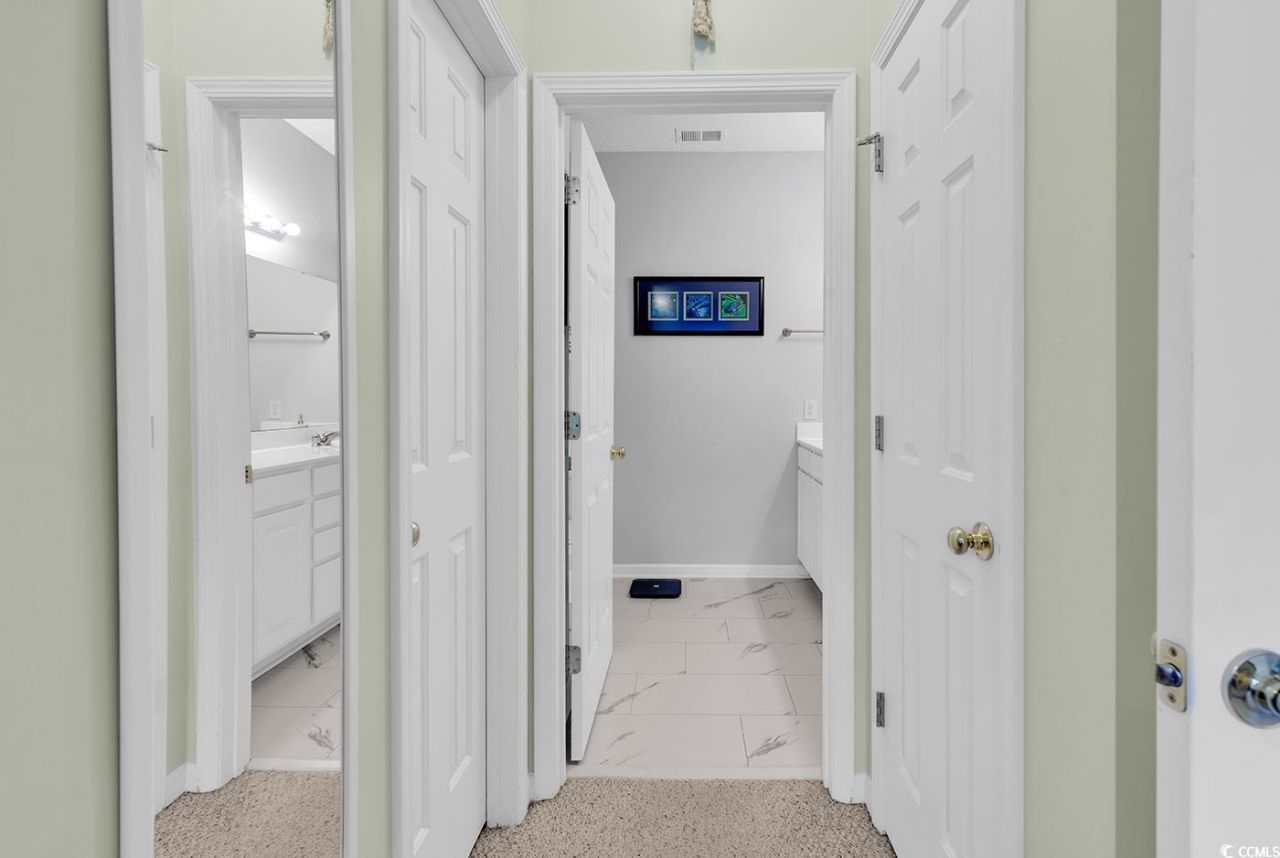 5852 Longwood Dr. Photo 15