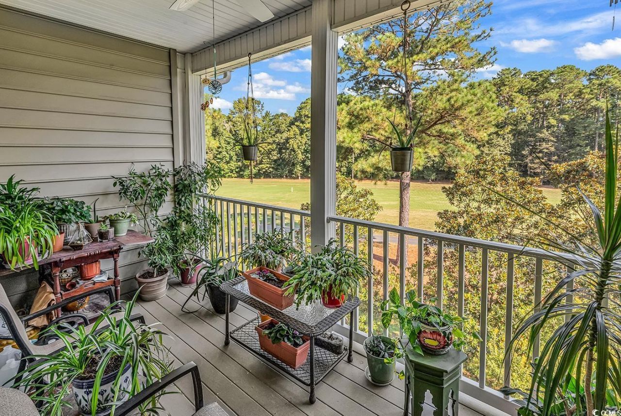 5852 Longwood Dr. Photo 21