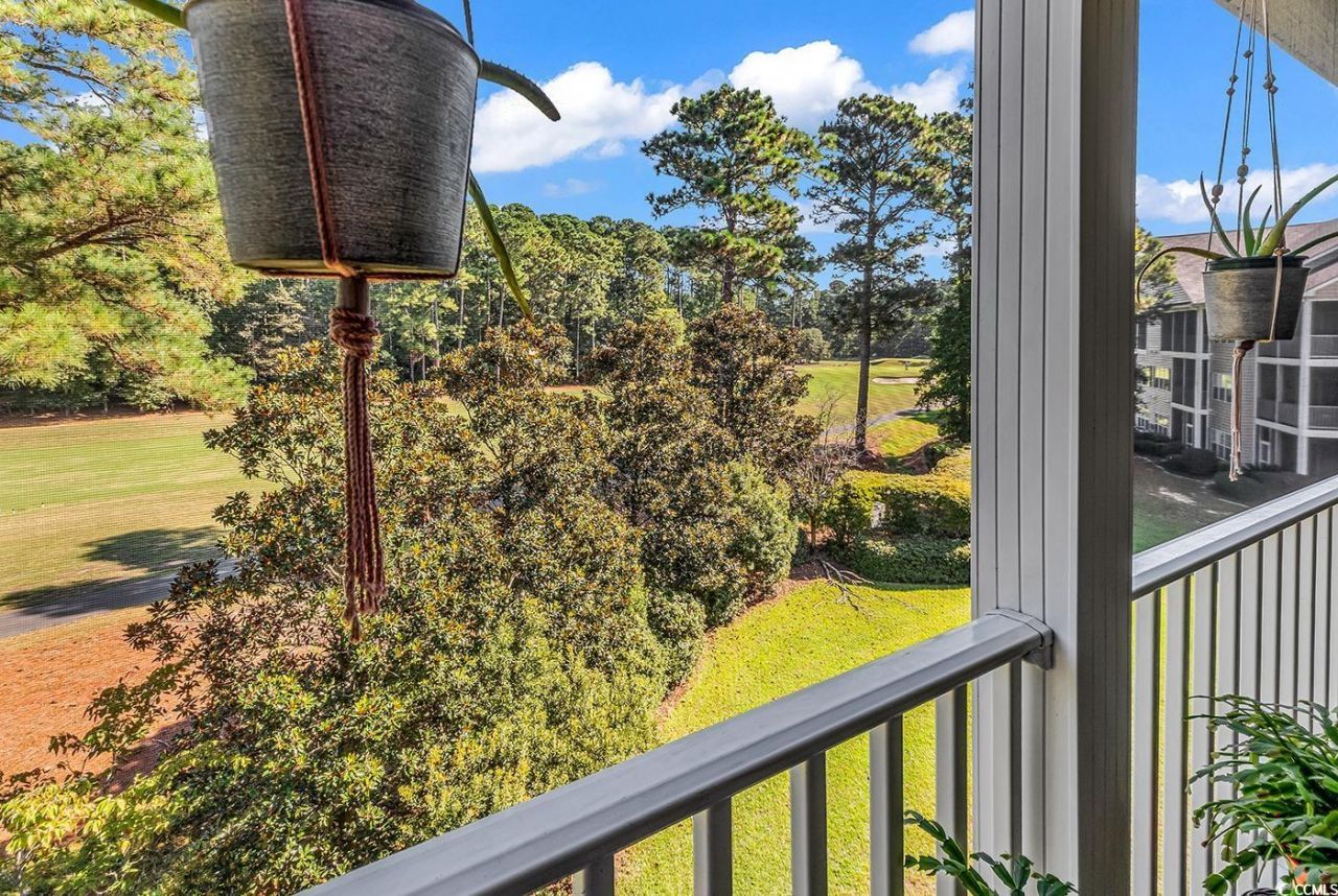 5852 Longwood Dr. Photo 22