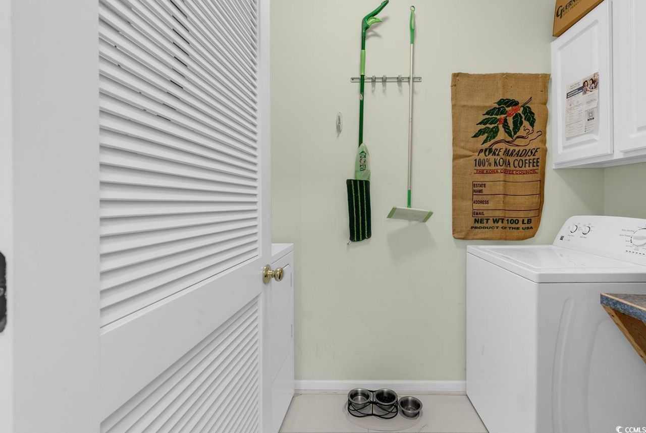 5852 Longwood Dr. Photo 7