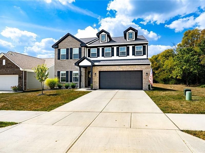 6269 Fallgold Drive, Clayton, OH 45315 Photo 2