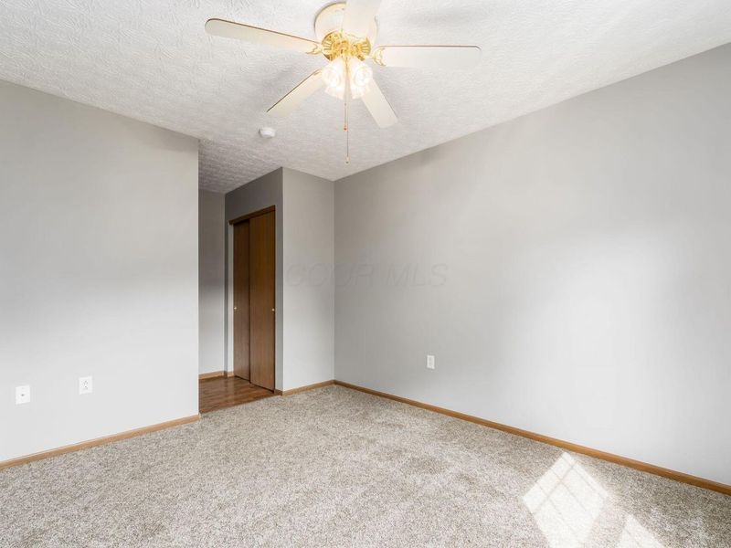 625 Kildow Court, Ashville, OH 43103 Photo 19