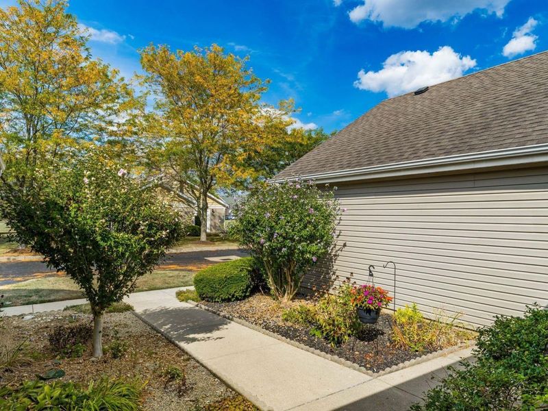 625 Kildow Court, Ashville, OH 43103 Photo 5