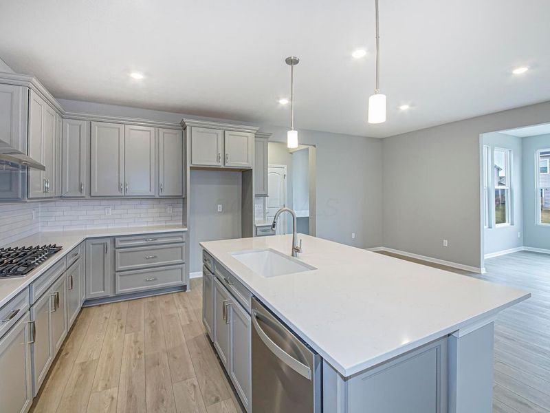 434 Cardinal Point Drive, Unit Lot 14007, Delaware, OH 43015 Photo 4