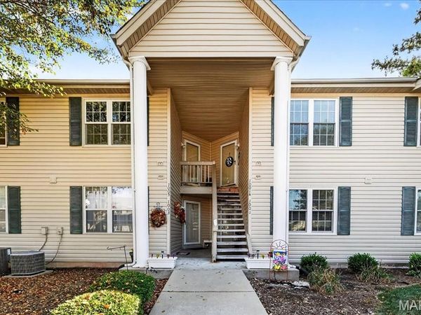 1001 Sugar Creek Court, Unit A, St Peters, MO 63376
