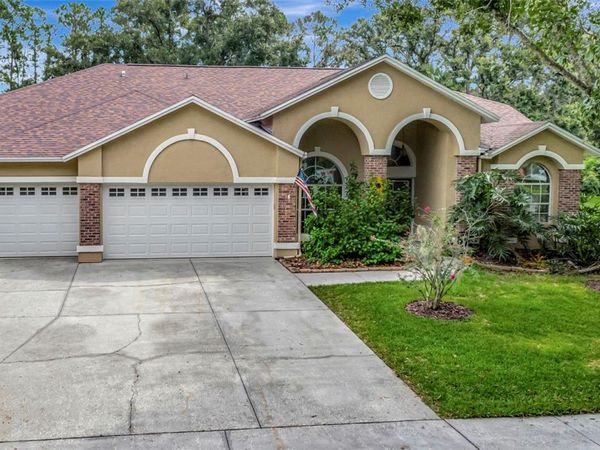 5622 GLENCREST BOULEVARD, TAMPA, FL 33625