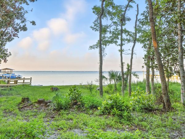X Indian Trail, Destin, FL 32541