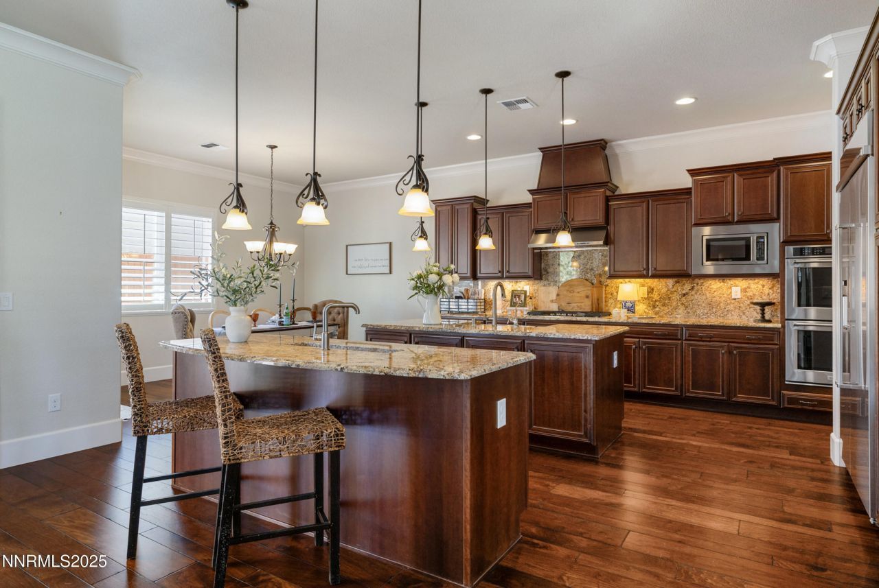 2220 Arpagos Lane, Reno, NV 89521 Photo