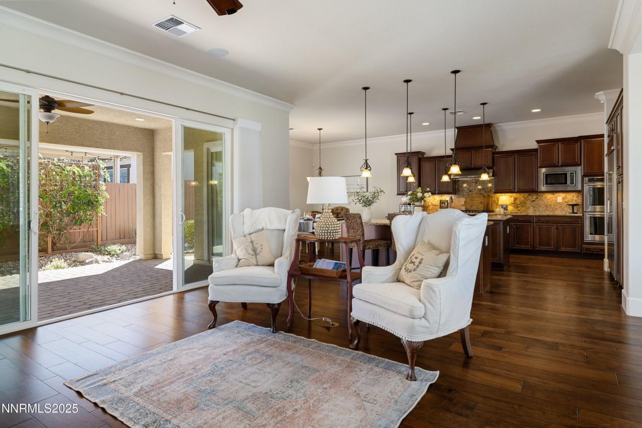 2220 Arpagos Lane, Reno, NV 89521 Photo