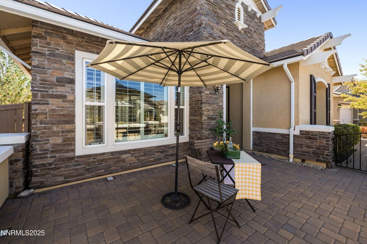 2220 Arpagos Lane, Reno, NV 89521 Photo