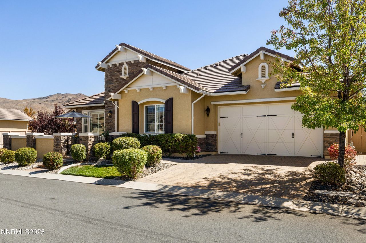 2220 Arpagos Lane, Reno, NV 89521 Photo