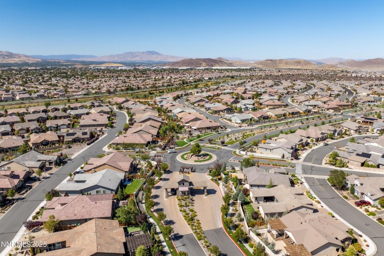 2220 Arpagos Lane, Reno, NV 89521 Photo