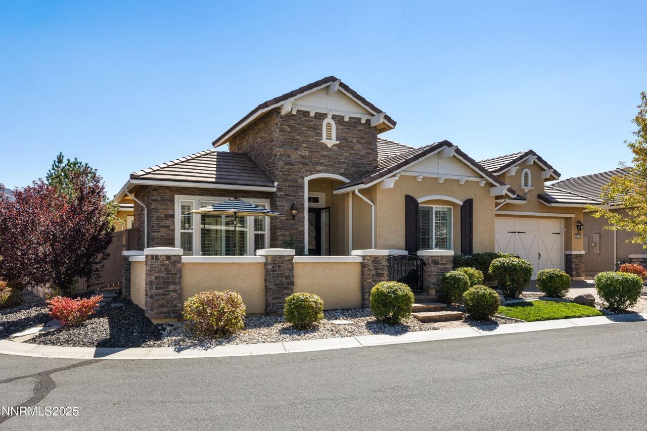 2220 Arpagos Lane, Reno, NV 89521 Photo
