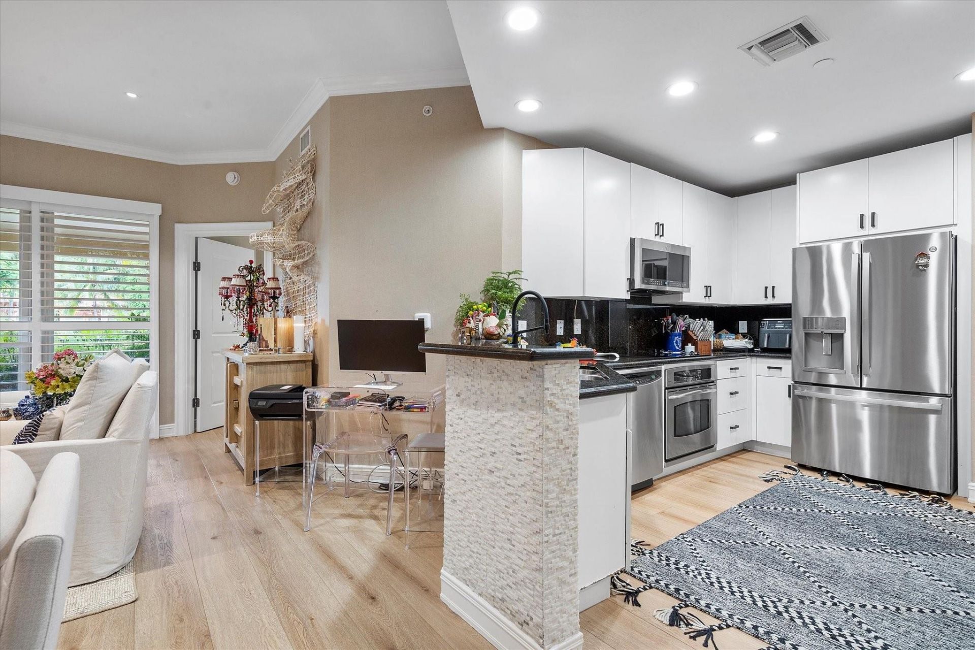 16135 Emerald Estates Drive, Unit 164, Weston, FL 33331 Photo