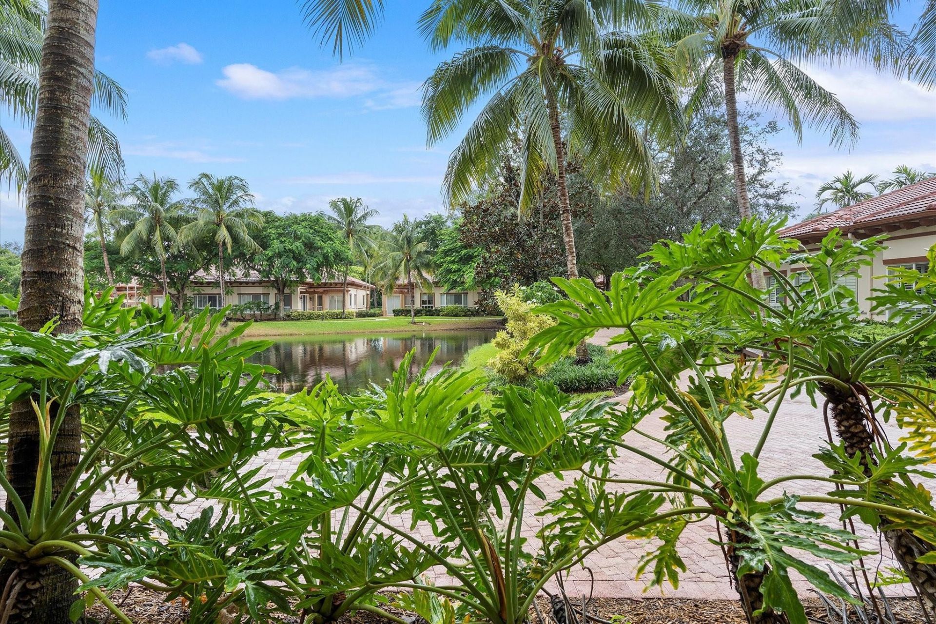 16135 Emerald Estates Drive, Unit 164, Weston, FL 33331 Photo