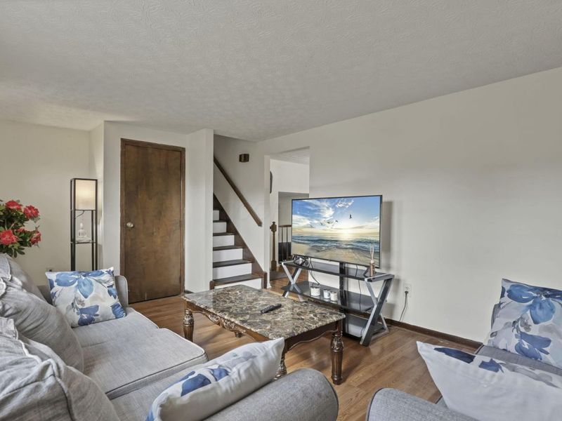 926 Hilton Drive, Reynoldsburg, OH 43068 Photo 11