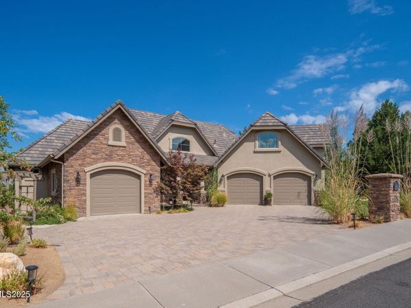 4905 Mountainshyre Road, Reno, NV 89519