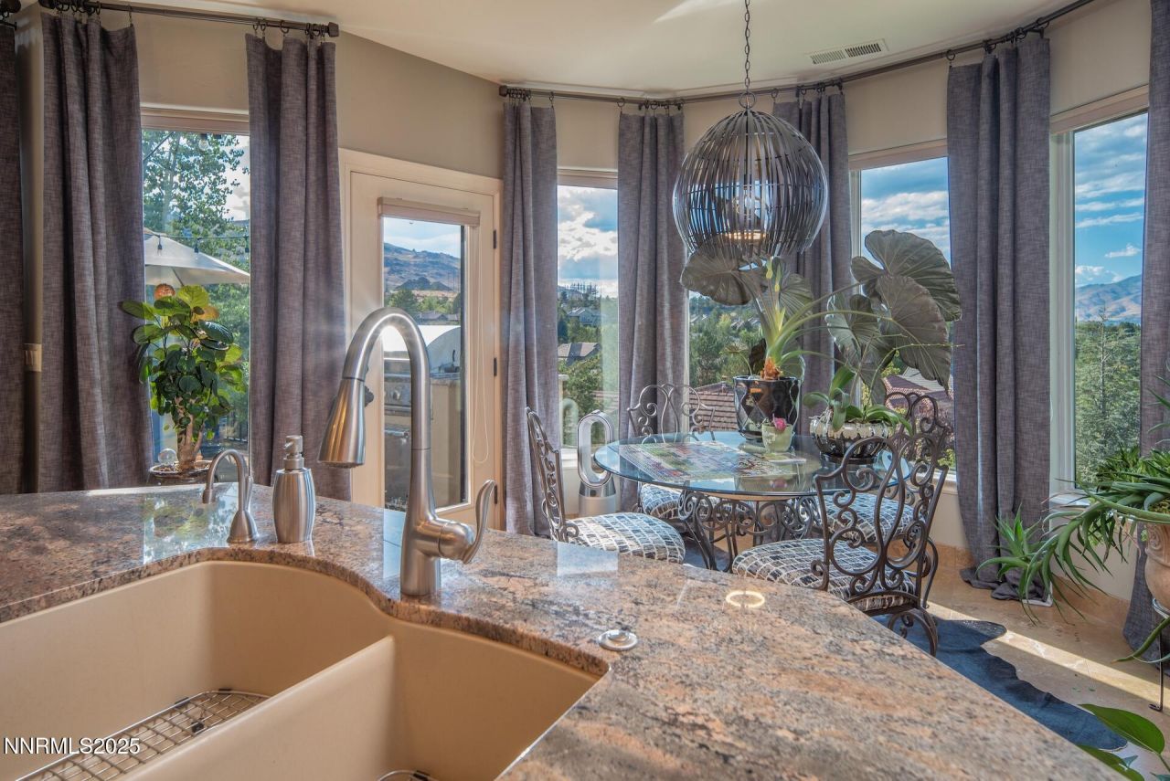 4905 Mountainshyre Road, Reno, NV 89519 Photo