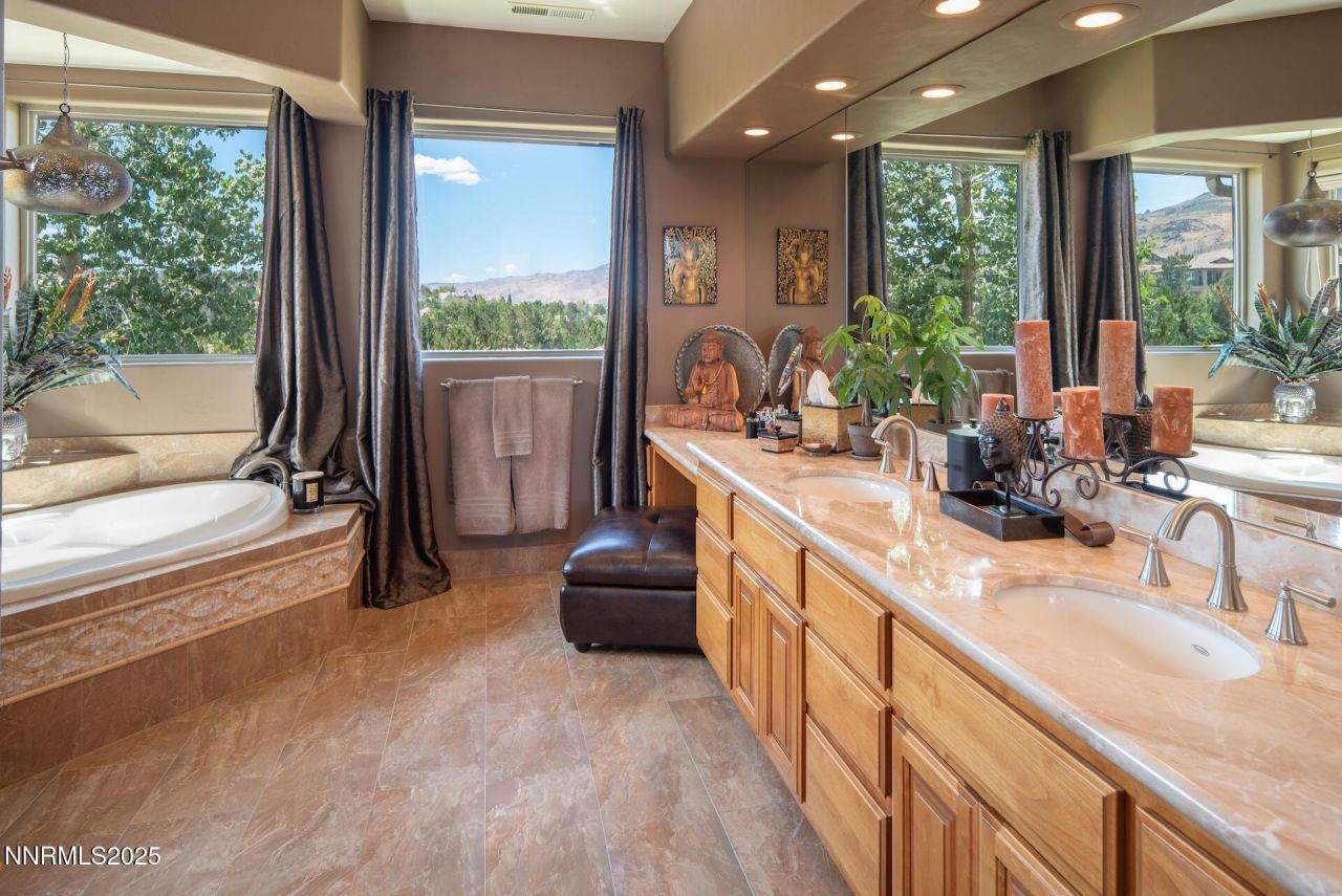 4905 Mountainshyre Road, Reno, NV 89519 Photo