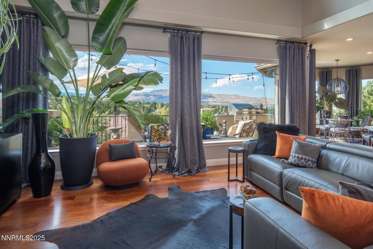 4905 Mountainshyre Road, Reno, NV 89519 Photo