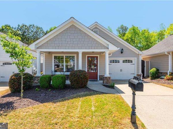 516 Arden Close, Woodstock, GA 30188